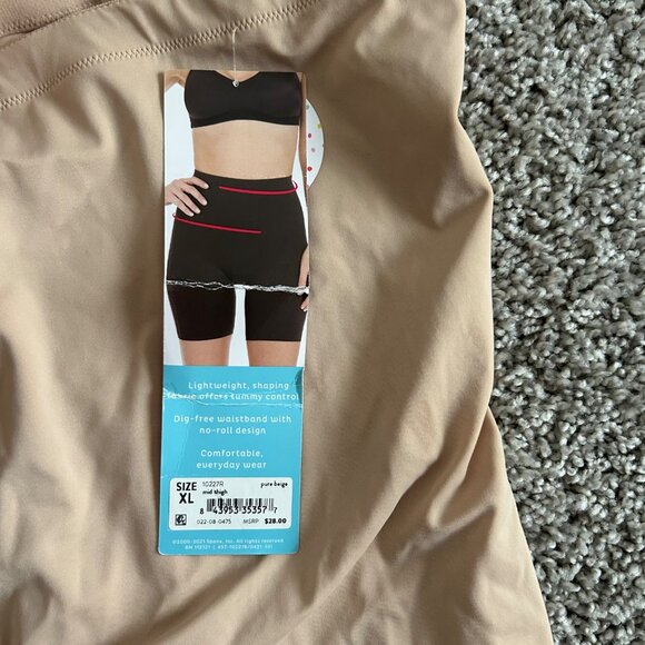Assets By Spanx Shaping Mid-Thigh Short Beige XL Lightweight Slimming - Picture 3 of 8